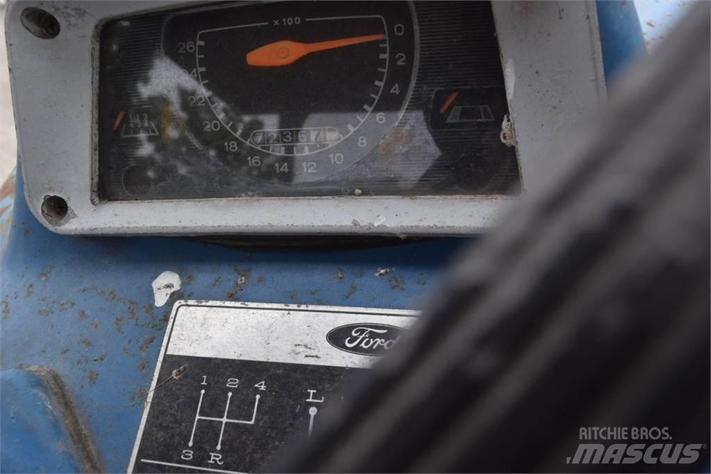 Ford 2000 Traktorit