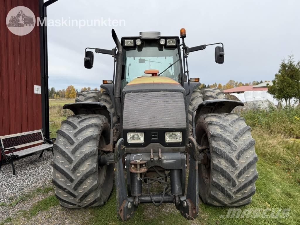 Valtra Valmet 8350-4 Traktorit