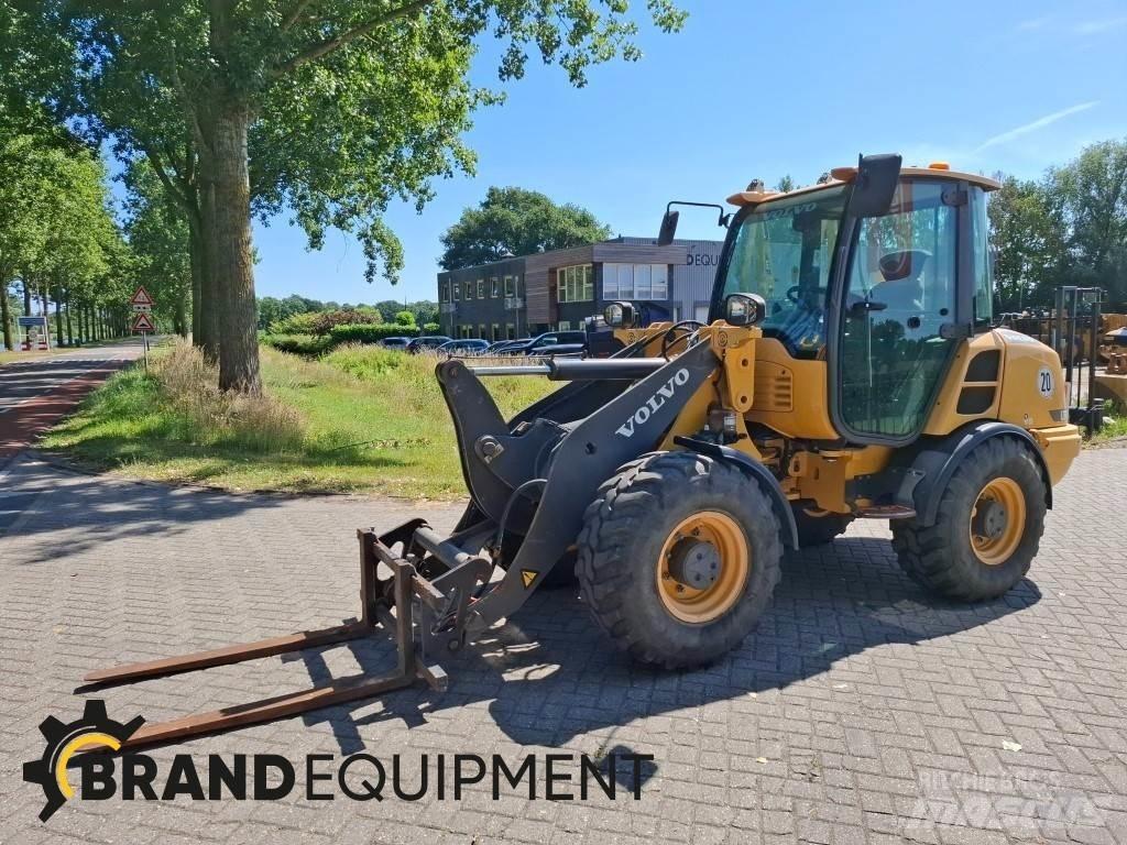 Volvo L28F Pyöräkuormaajat