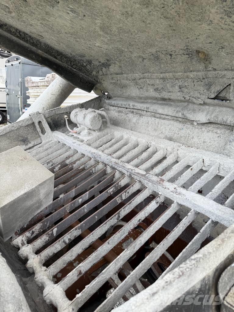 Putzmeister 38Z Betonipumppuautot