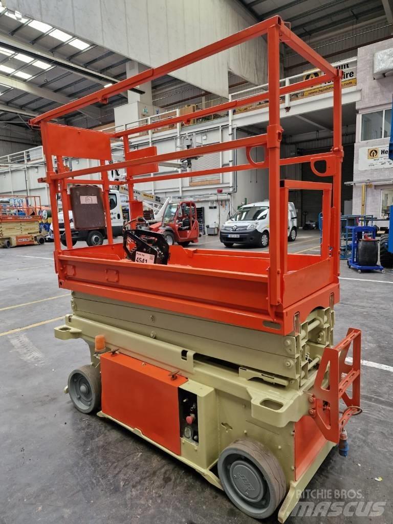 JLG 6 RS Saksilavat