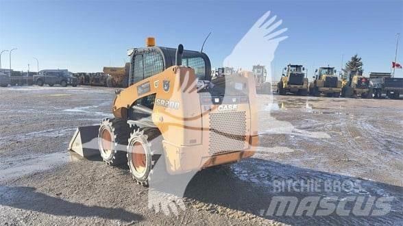 CASE SR200 Liukuohjatut kuormaajat