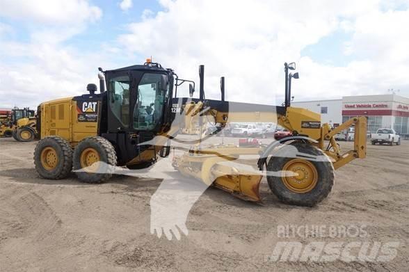 CAT 12M3 Tiehöylät