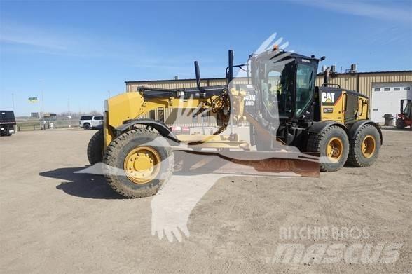 CAT 140M AWD Tiehöylät