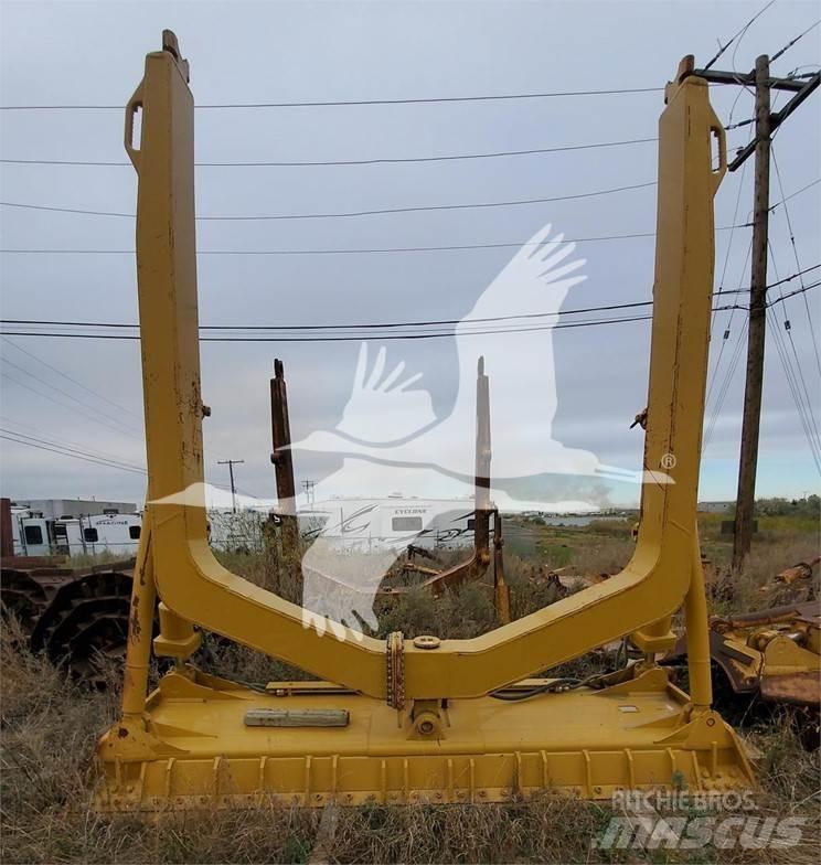 CAT 3852628 Puskulevyt
