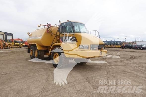 CAT 730 Vesisäiliöautot