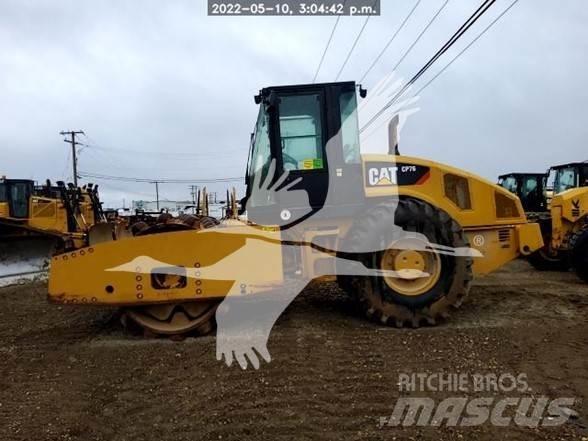CAT CP76 Yksivalssijyrät
