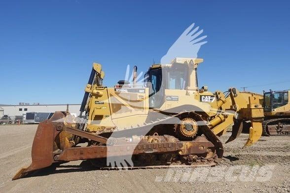CAT D8T Telaketjupuskutraktorit