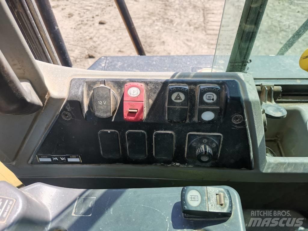 CAT 962 M Pyöräkuormaajat