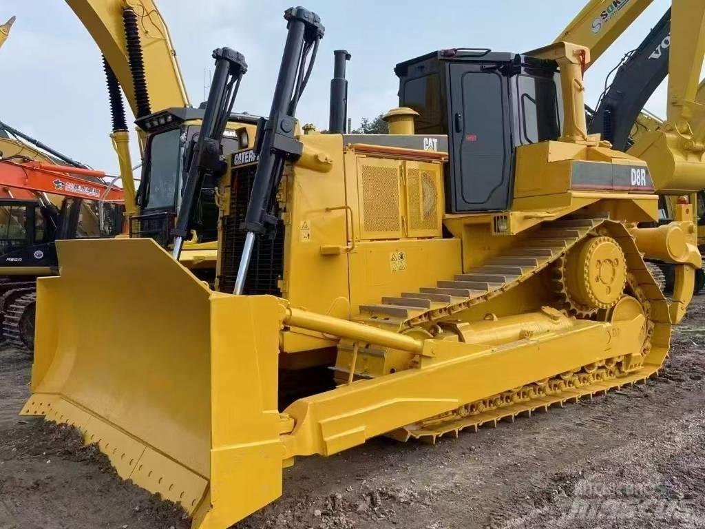 CAT D 8 R Telaketjupuskutraktorit