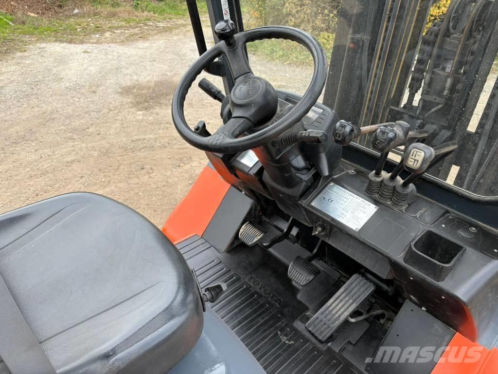 Toyota 7 FDA 50 Dieseltrukit