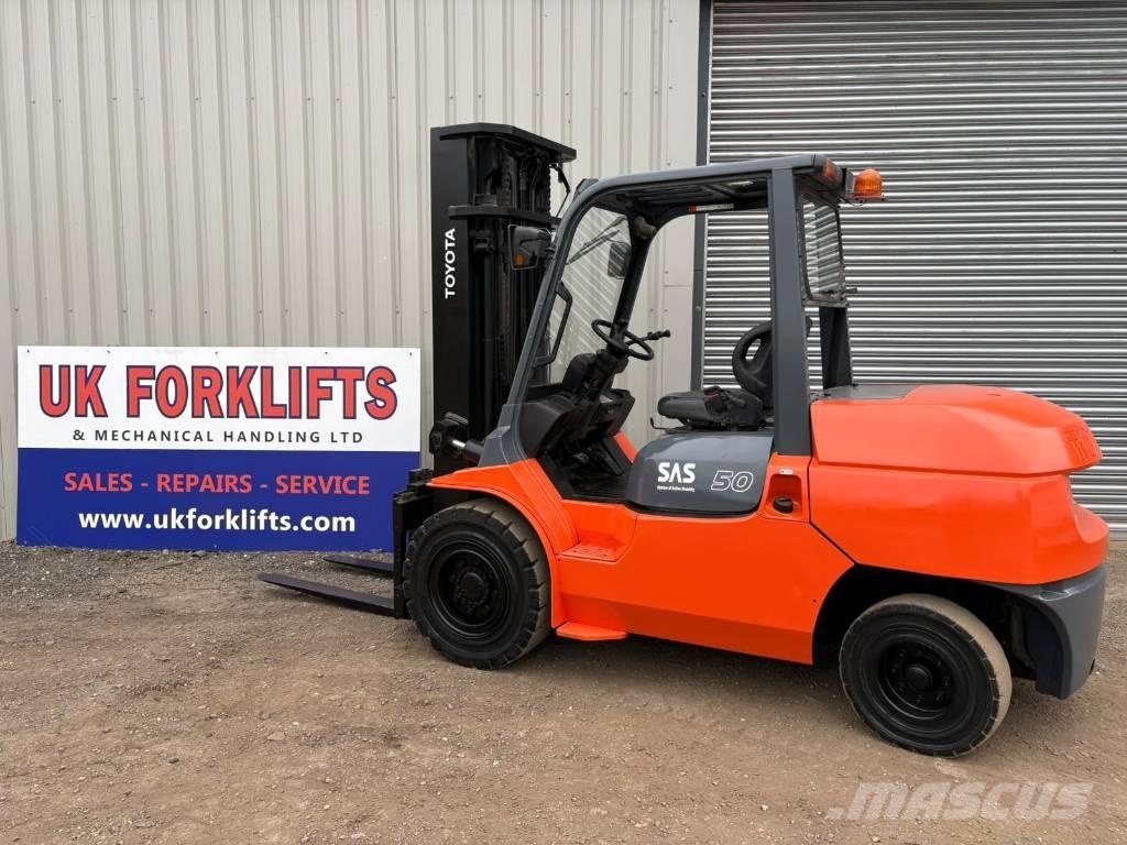 Toyota 7 FDA 50 Dieseltrukit