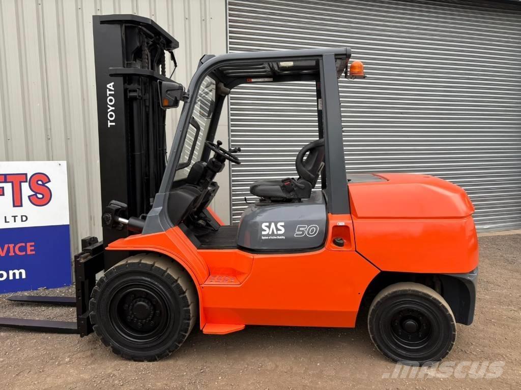 Toyota 7 FDA 50 Dieseltrukit