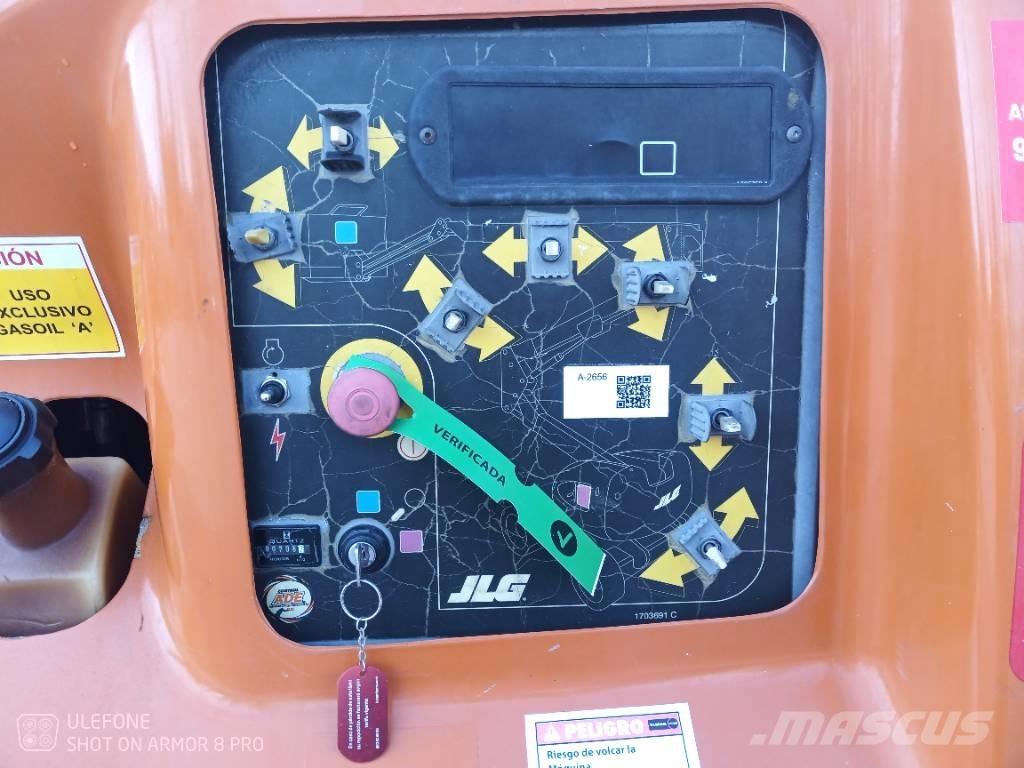 JLG 450 AJS II Kuukulkijat