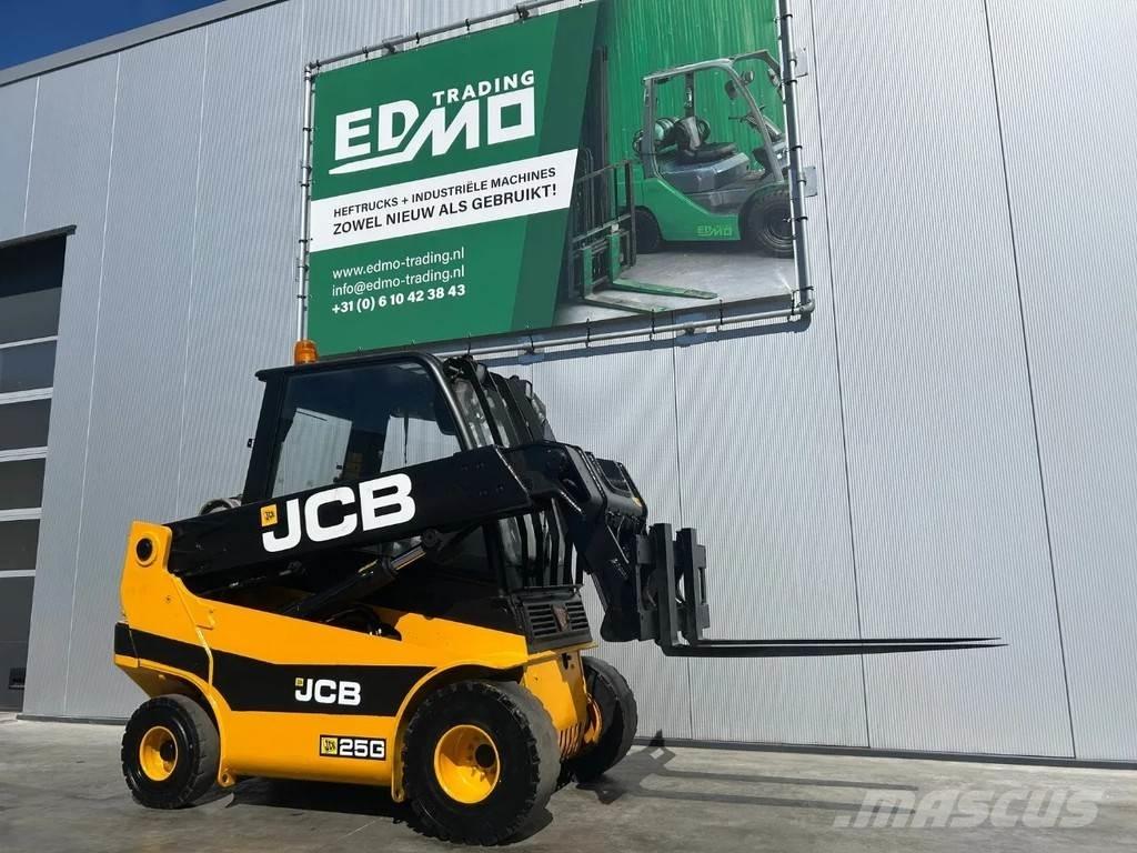 JCB TLT25 Heftruck Nestekaasutrukit