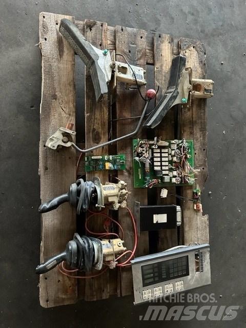 Liebherr GLD-2EPS Sähkö ja elektroniikka