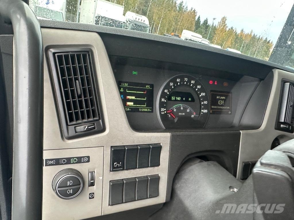 Volvo FM 11 330 Umpikorikuorma-autot
