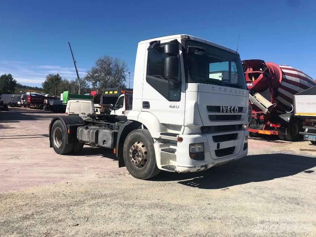 Iveco Stralis 420 Vetopöytäautot