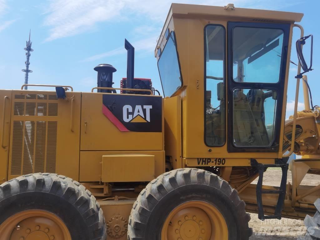 CAT 140 K Tiehöylät