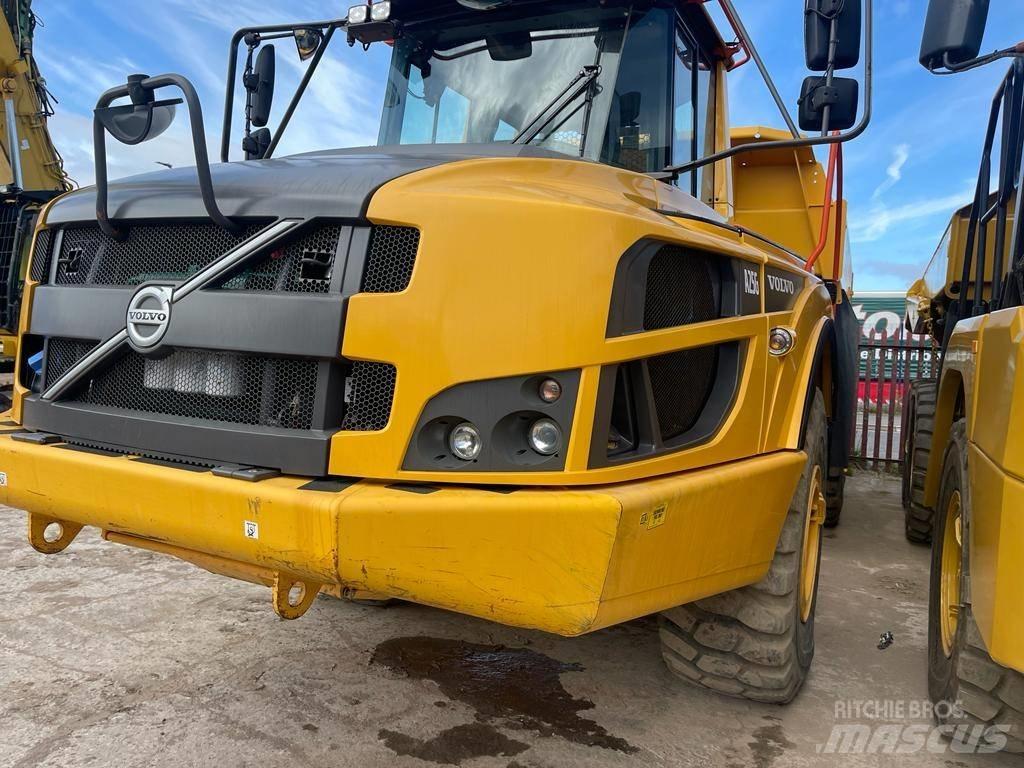 Volvo A 25 G Dumpperit