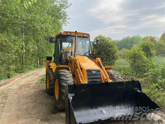 JCB 3CX Kaivurikuormaajat