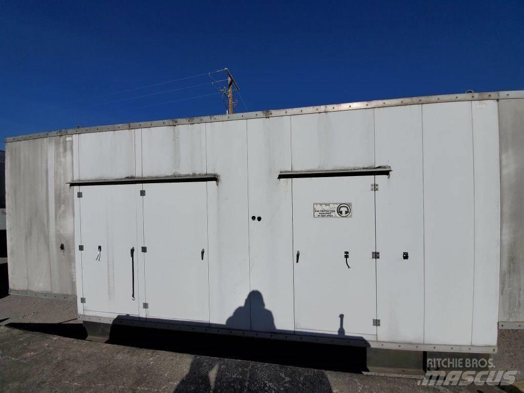 Cummins KTA19 Dieselgeneraattorit