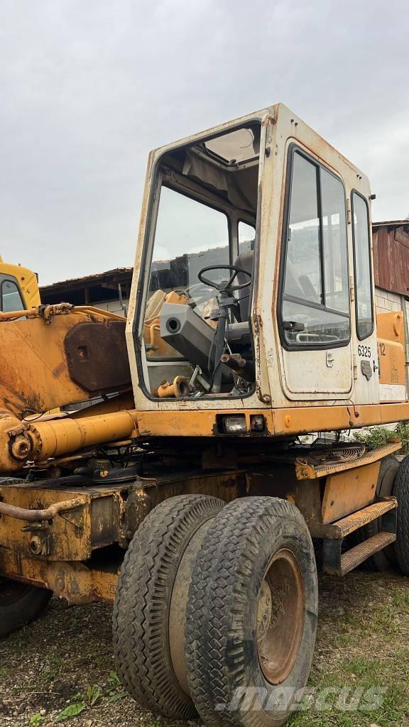 Liebherr 912 Ketjut, telat ja alustat