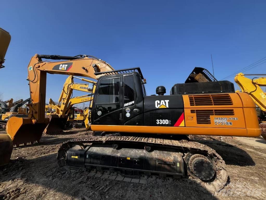 CAT CAT330D2 Midikaivukoneet 7t - 12t