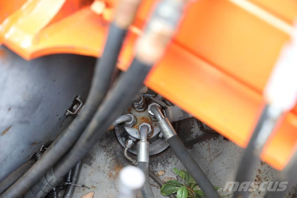Hitachi ZX 120-6 Telakaivukoneet