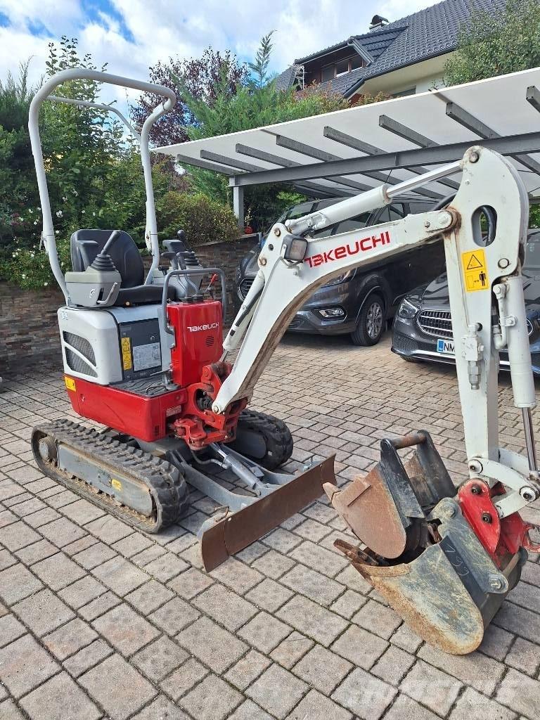 Takeuchi TB 210 R Minikaivukoneet < 7t