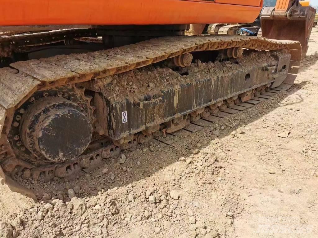 Doosan DH300LC-7 Telakaivukoneet