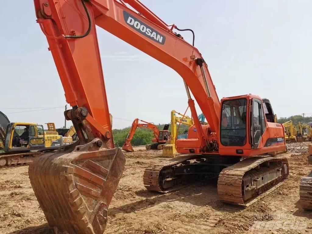 Doosan DH300LC-7 Telakaivukoneet