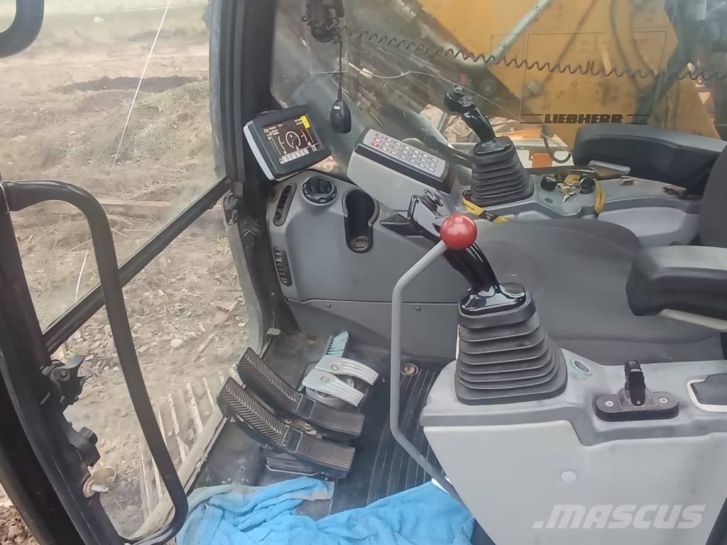 Liebherr R 918 NLC Telakaivukoneet