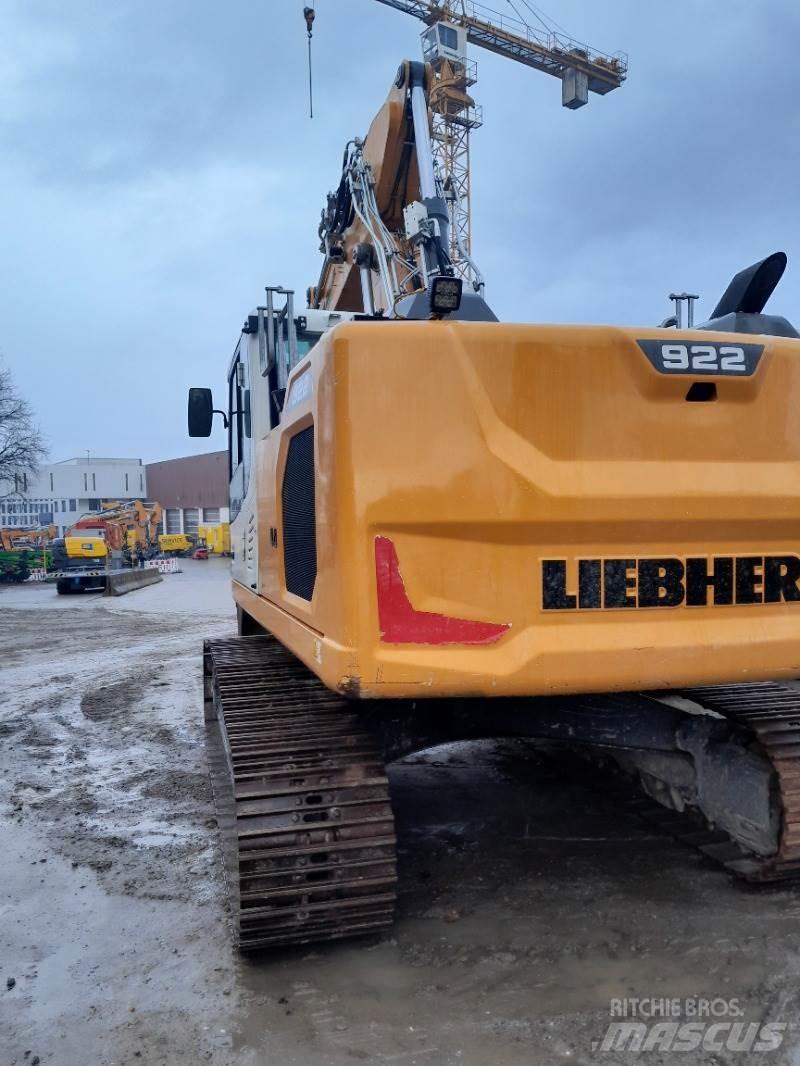 Liebherr R922 Telakaivukoneet