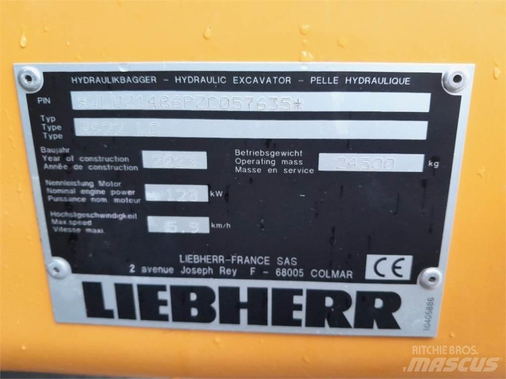 Liebherr R922 Telakaivukoneet