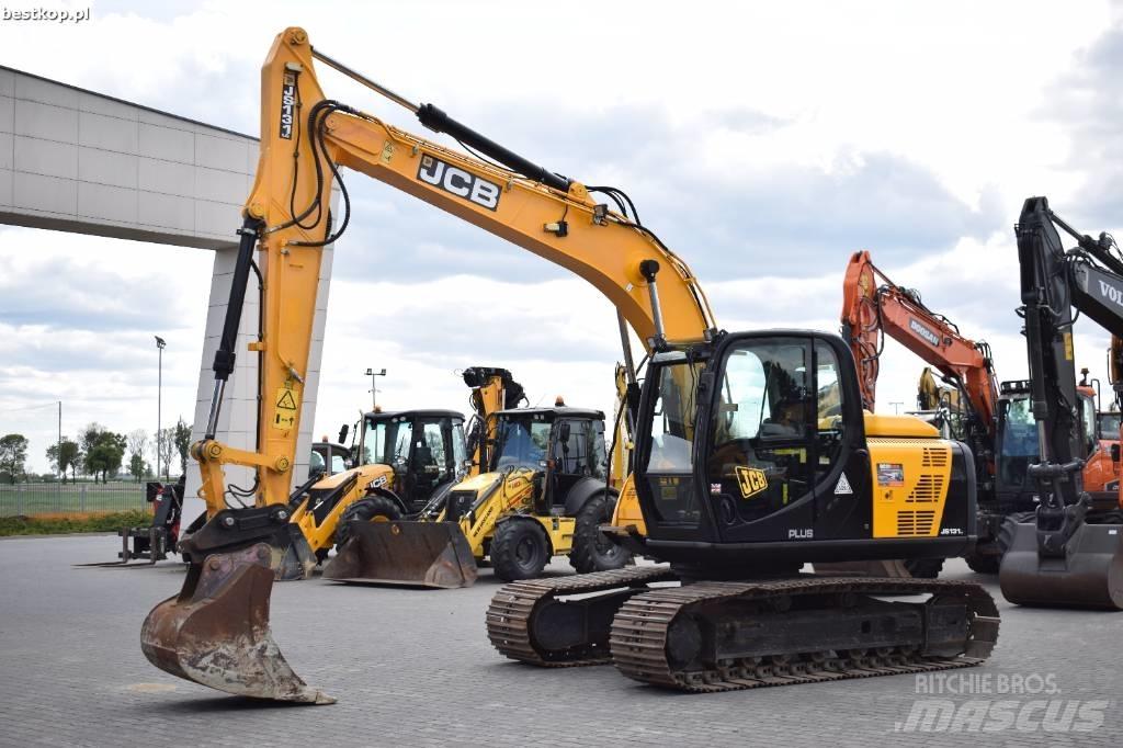 JCB JS 131 LC Telakaivukoneet