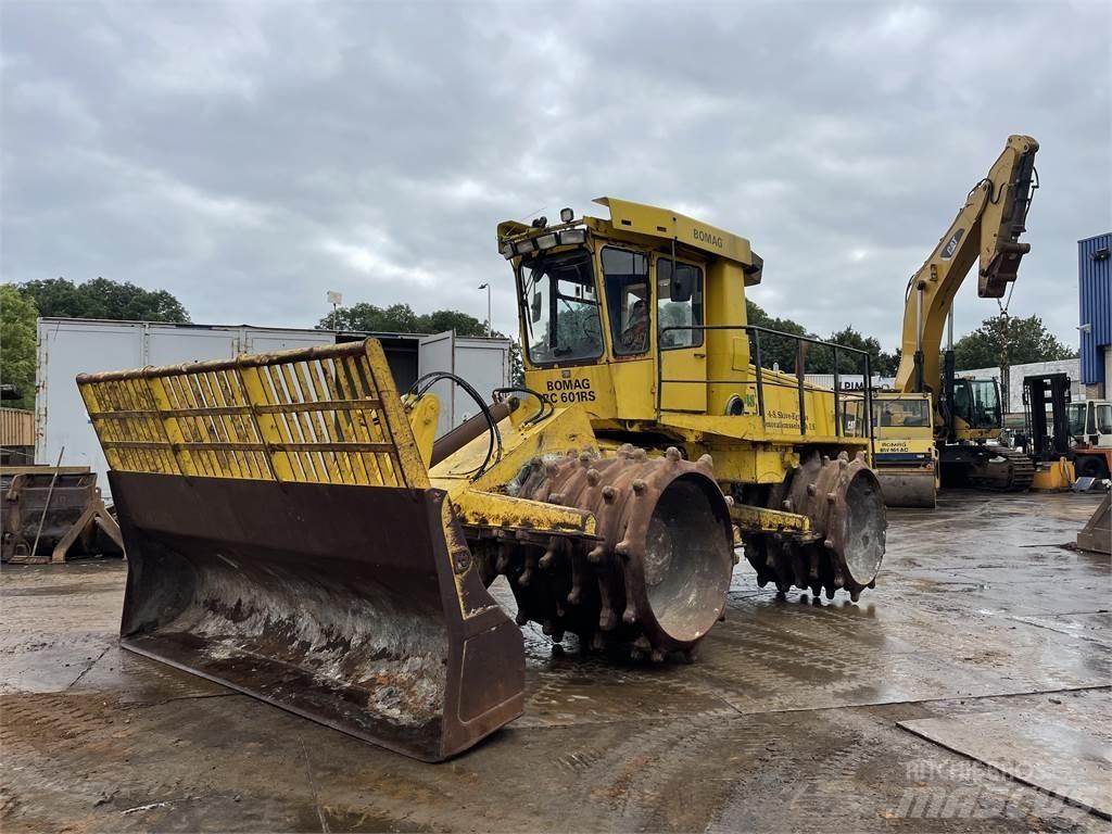 Bomag bc 601 rs Kaatopaikkajyrät