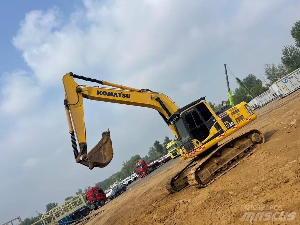 Komatsu PC 220-8 Telakaivukoneet