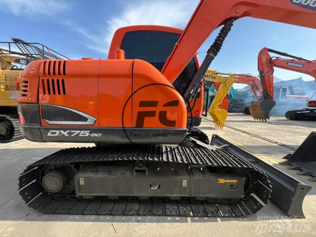 Doosan DX 75-9 C Telakaivukoneet