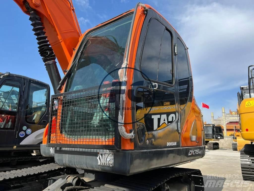 Doosan DX 75-9 C Telakaivukoneet