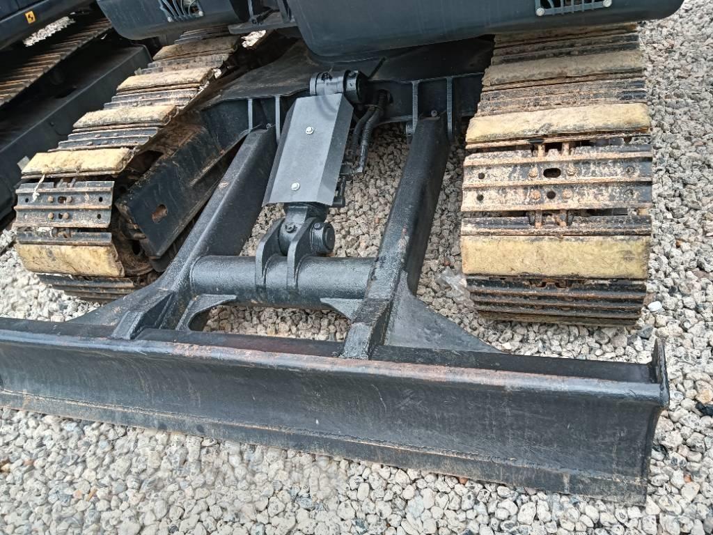 Doosan DX 75 Telakaivukoneet