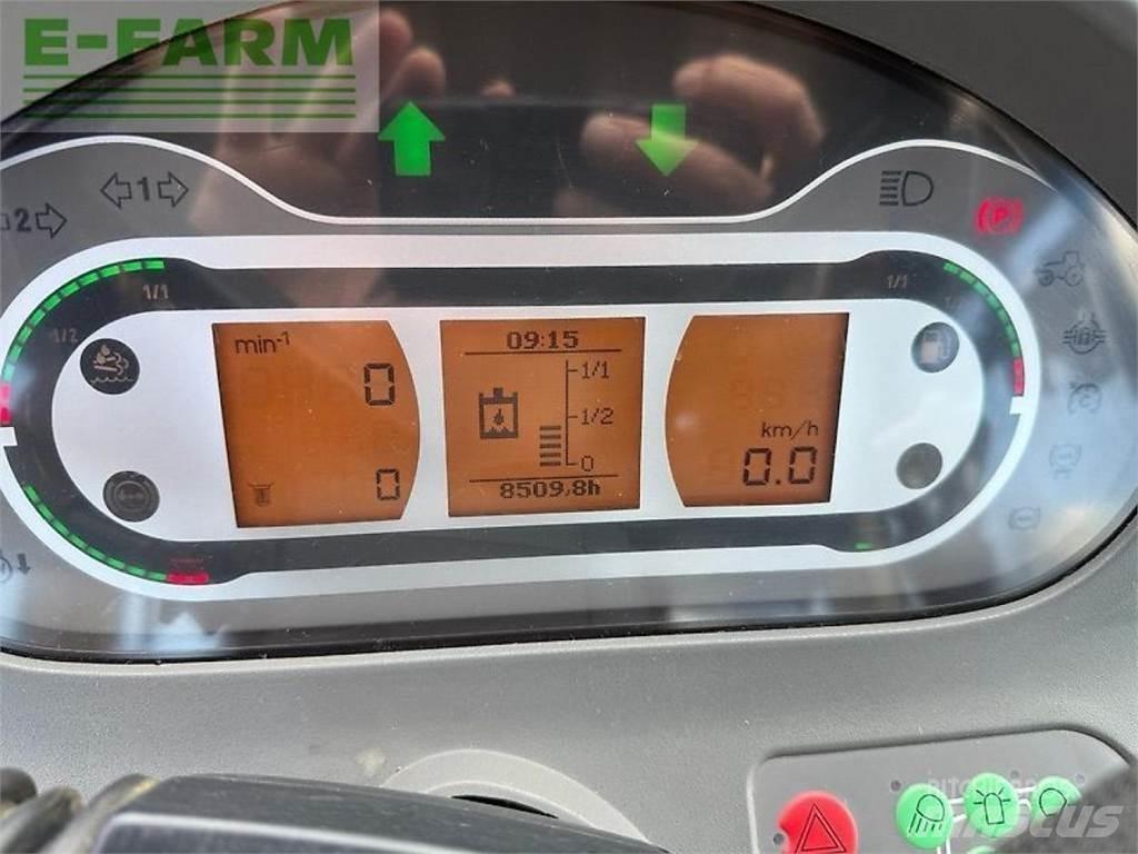 Fendt 724 vario Traktorit