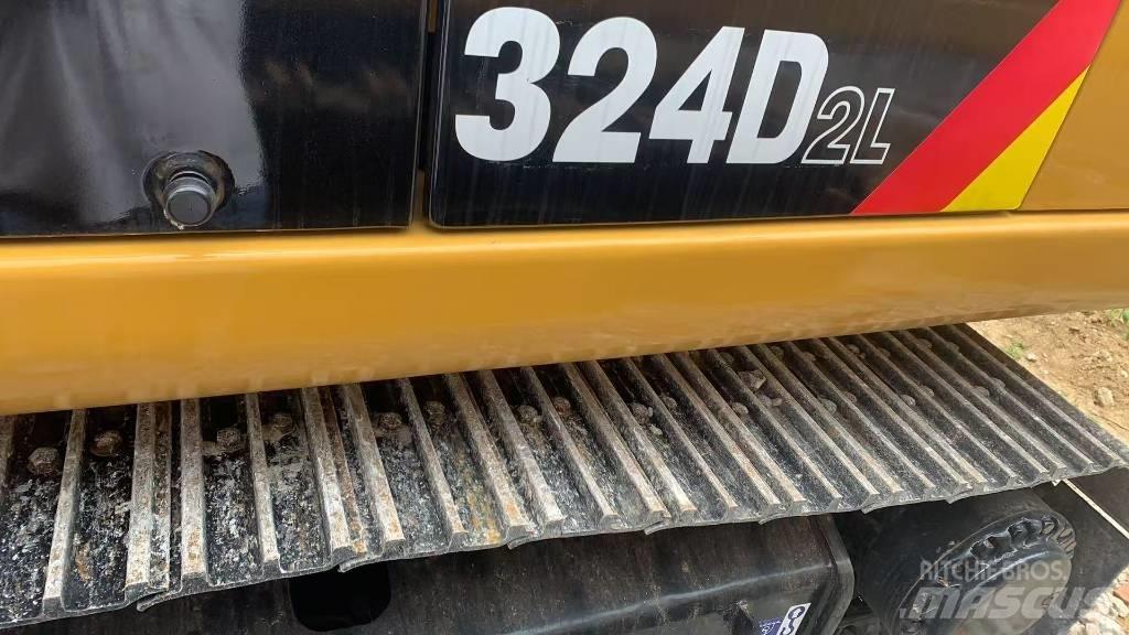 CAT 324 Telakaivukoneet