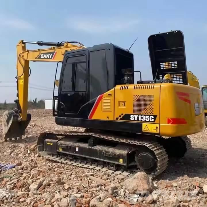 Sany SY 135 C Telakaivukoneet