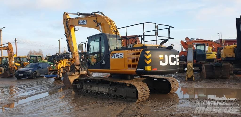JCB JS 220 LC Telakaivukoneet