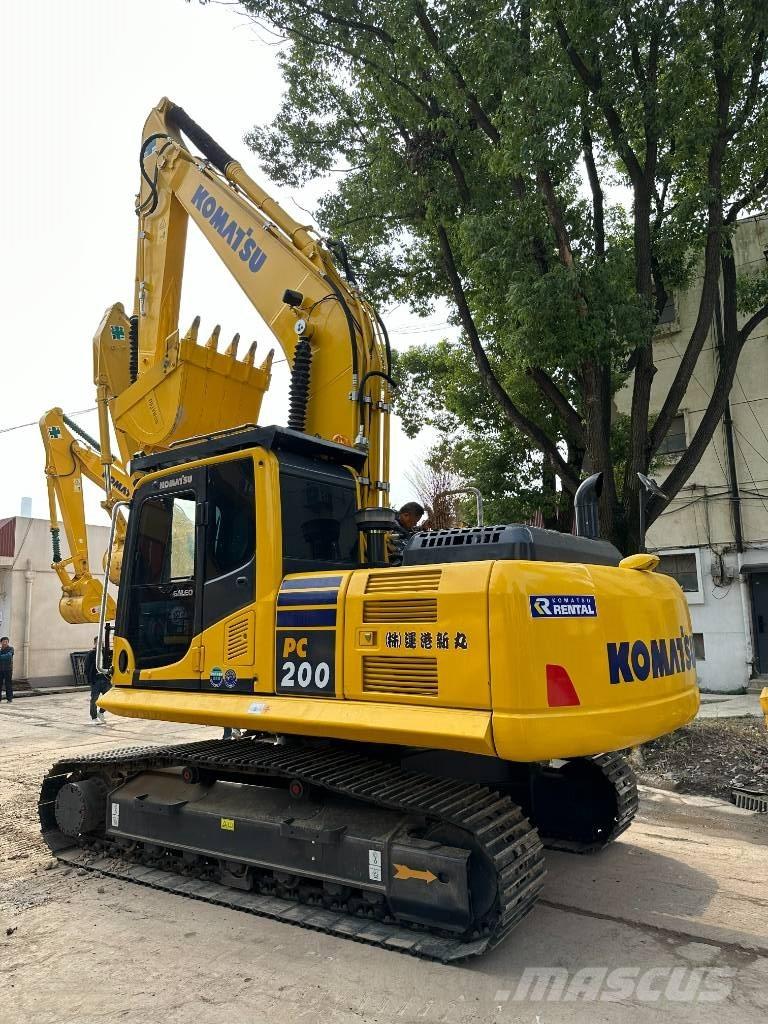 Komatsu PC 200-8N1 Midikaivukoneet 7t - 12t