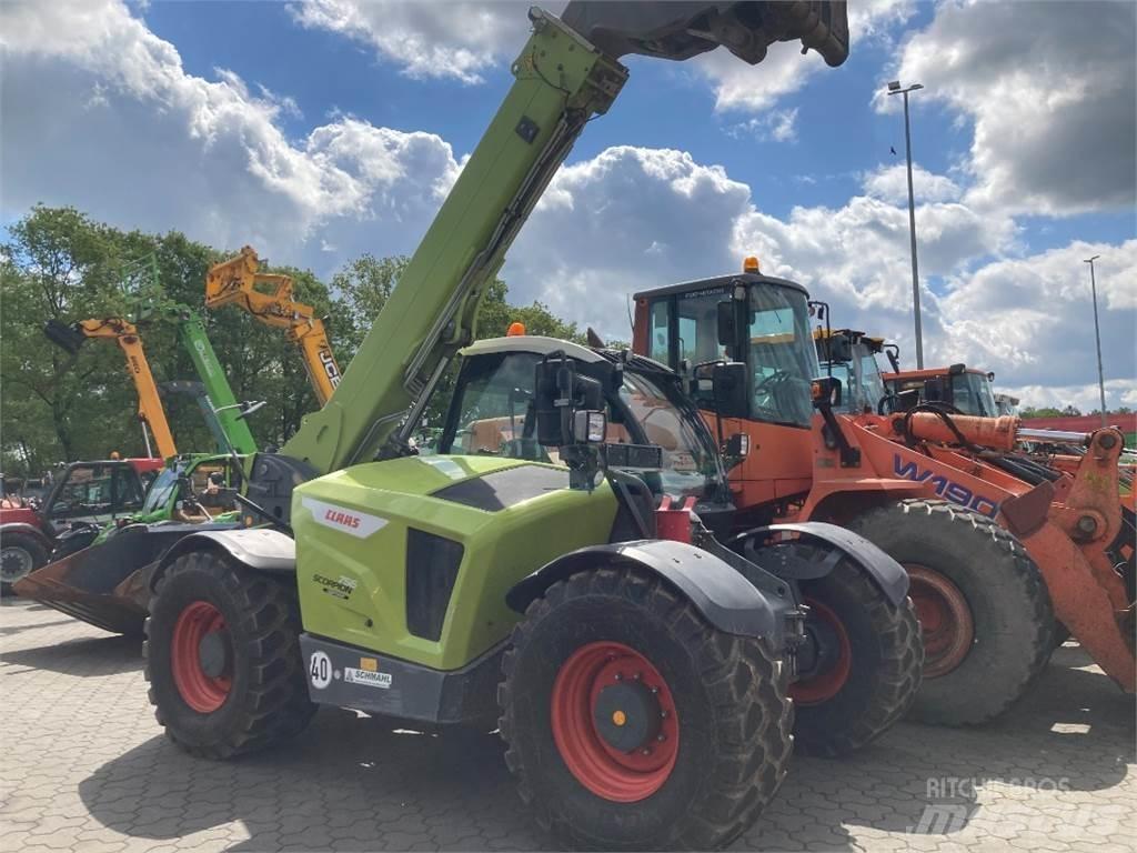 CLAAS Scorpion 756 Traktorit
