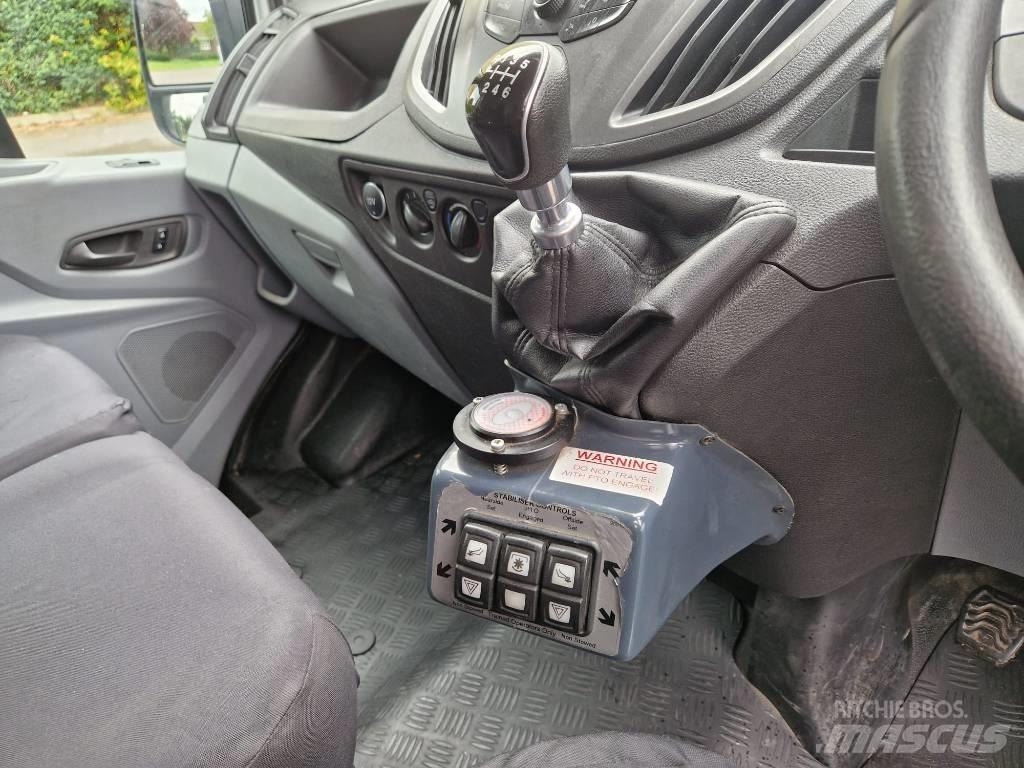  Aldercote 135VZ Nostolava-autot
