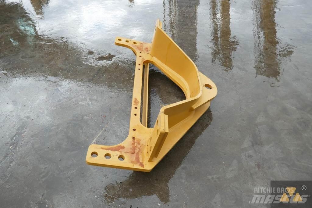 CAT 140M3 Drawbar Muut