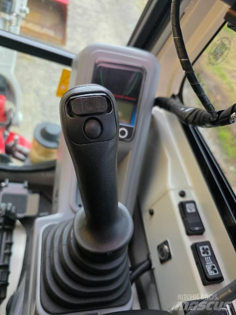 Takeuchi TB 320 Minikaivukoneet < 7t